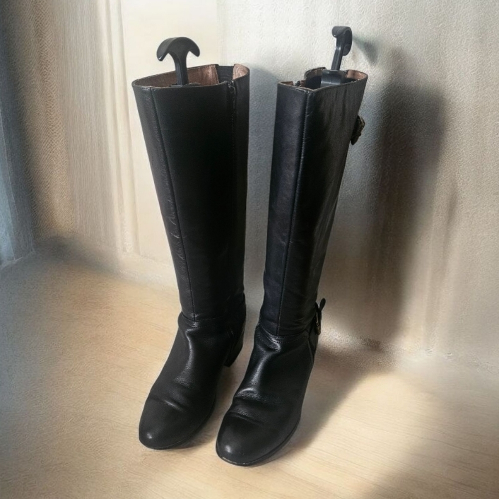 Corso Como Black Leather Boots 1.5" Heel. Buckles Size 9E In Great condition - Picture 7 of 16